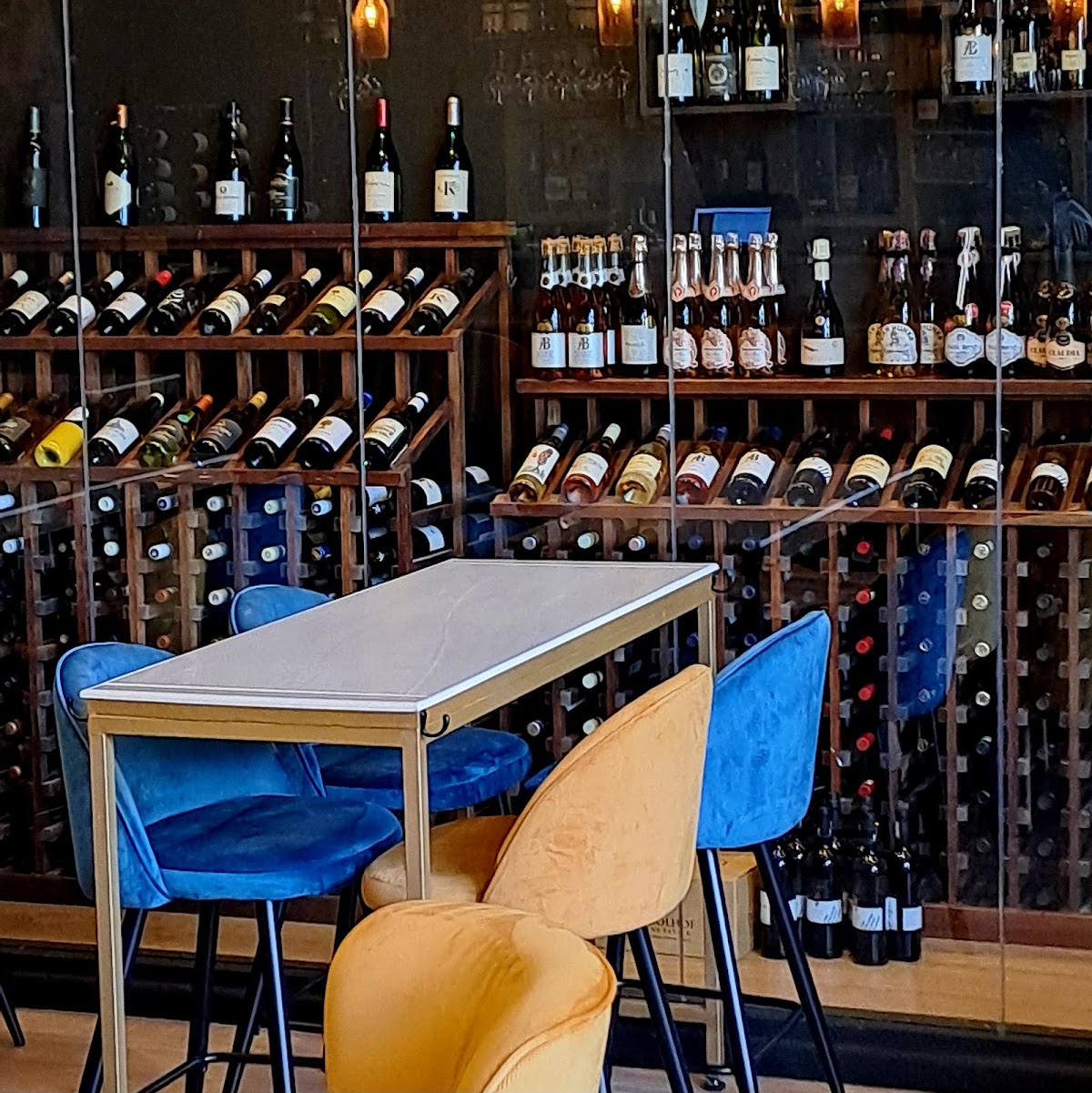 BarDouro Wine & Gin Bar