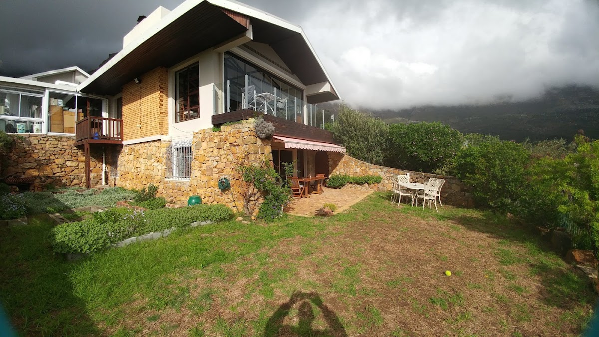 Eagle's Nest Guest House